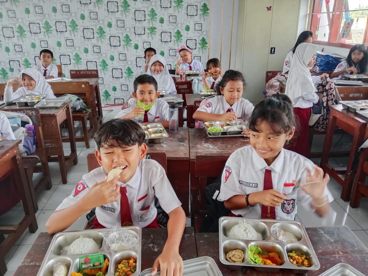 From School Snacks to Better Nutrition: Building Safe and Nutritious School Food Together